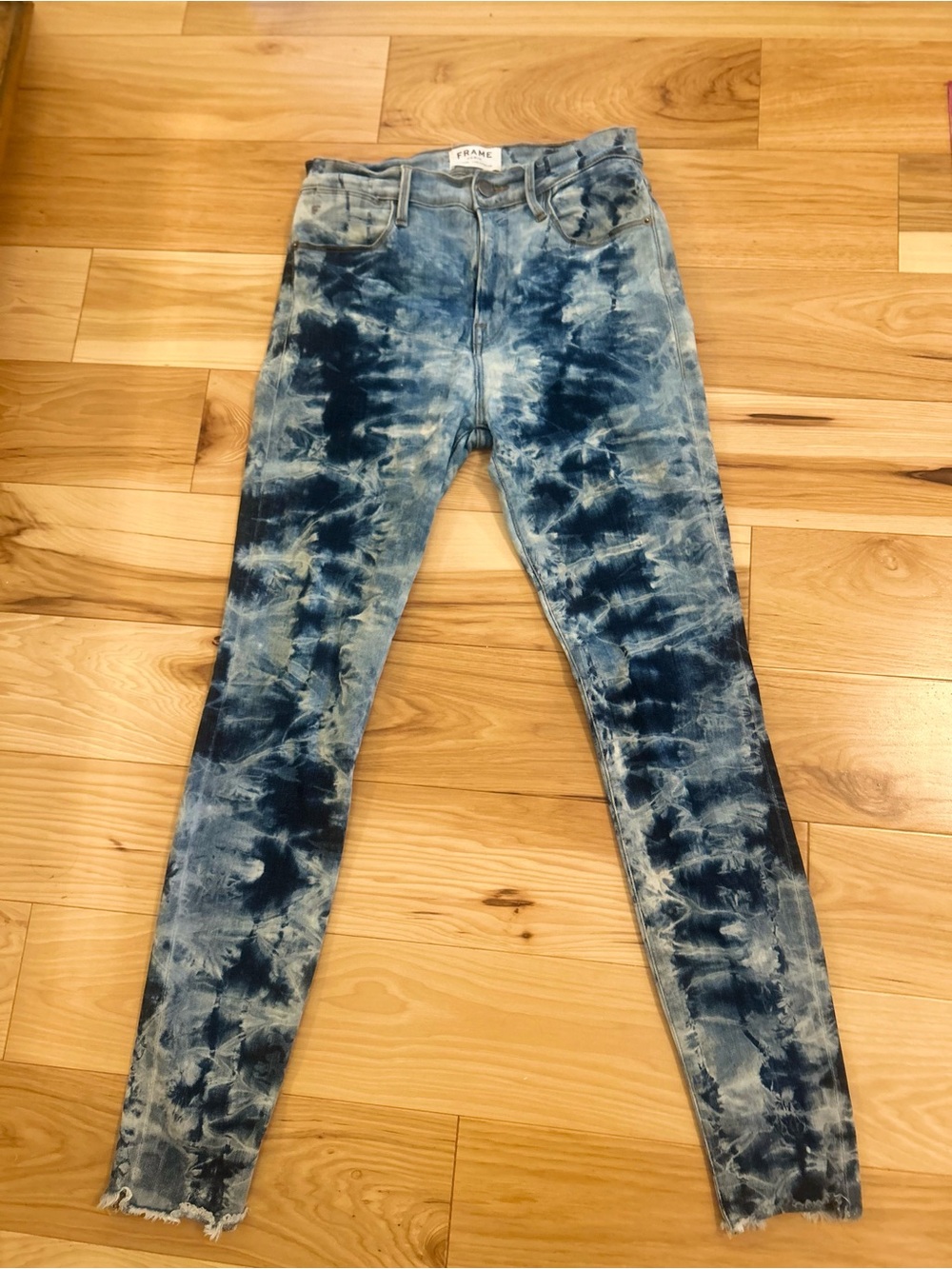 Frame tie dye le skinny jean